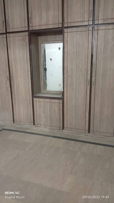 7 Marla 2nd Floor Hot Location Near Main Approach