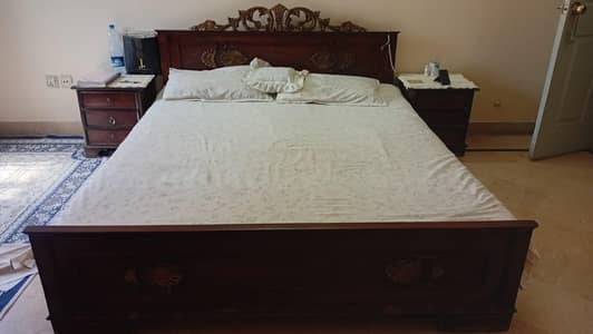 sheesham bed set with mattress and side tables