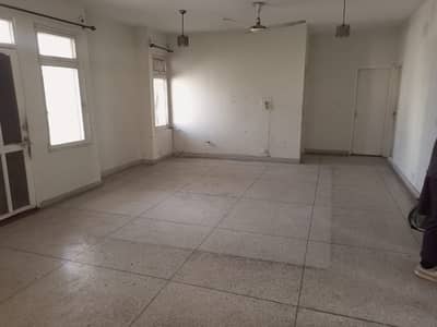 Flat For Rent 2nd Floor