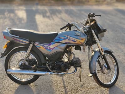 All to all original parts koi bhe local part nhi lga hua