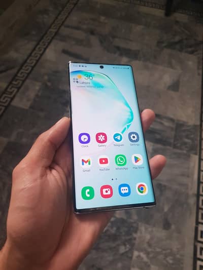 I want sale note 10 plus