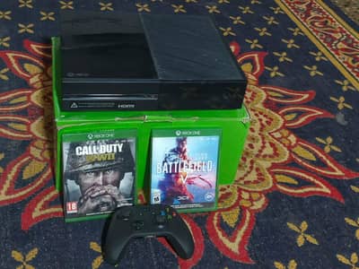 XBOX One 500gb with box
