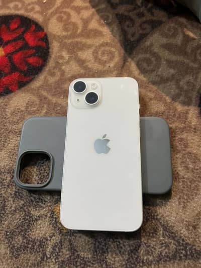 Iphone 14 factory unlocked in 9/10 condition