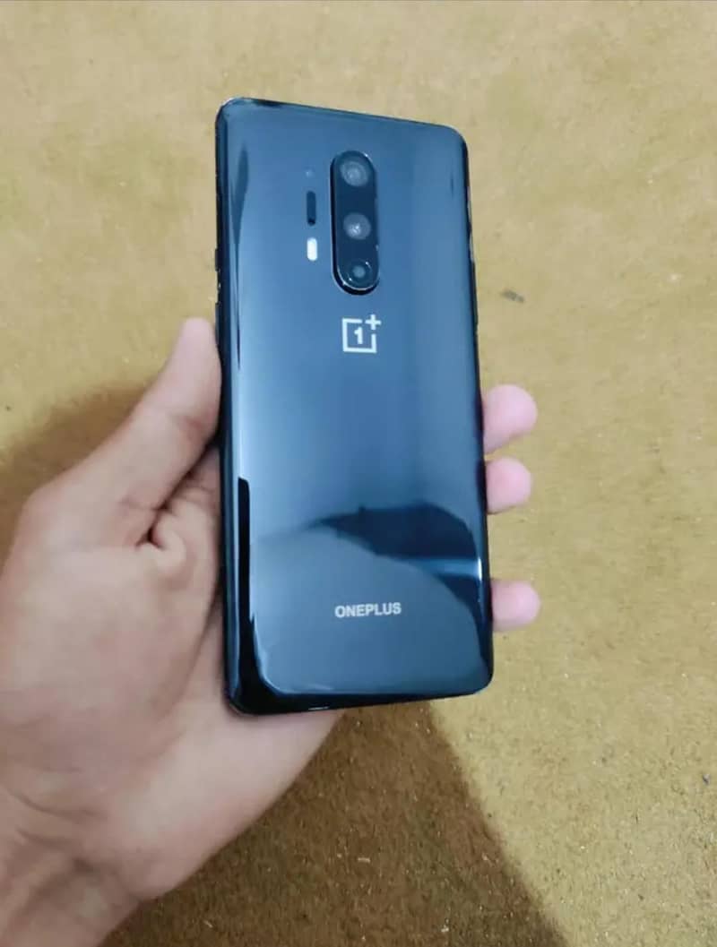 OnePlus 8 Pro 0