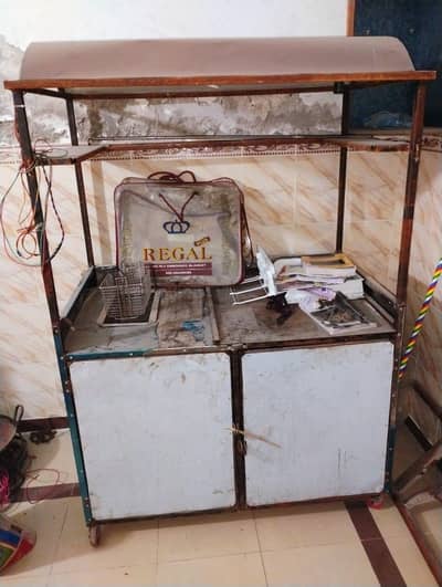 Counter with hot plate