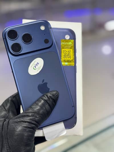 Iphone 17 Pro | 256 | OFFICIAL PTA | Mercan Warranty