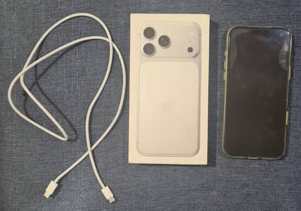 UK bought iPhone 17 Pro Max in an excellent condition