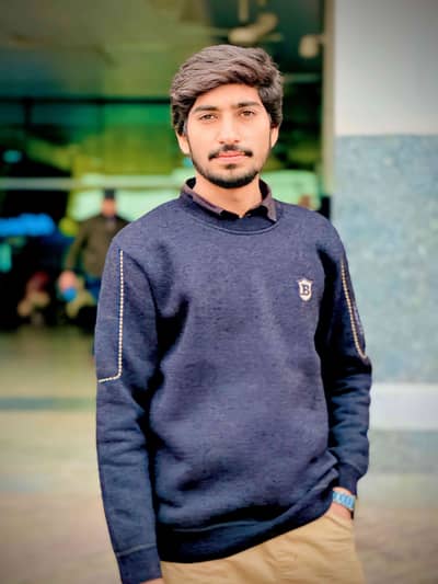 Hamza Latif