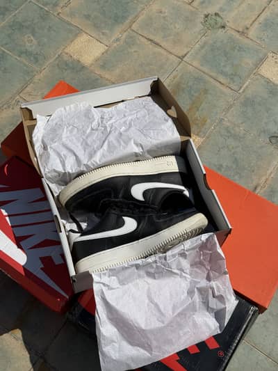 Nike Air Force 1 Low ‘07 (USED)