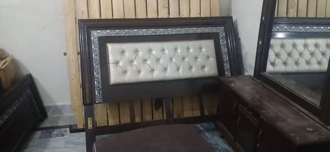 Double Bed  Side table Singhar maiz and 2 Chair