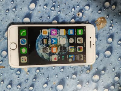 iphone 6 . non pta . original panal . good condition.