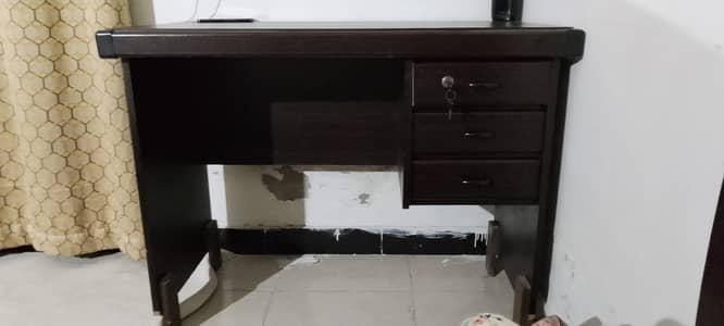 office table with chair