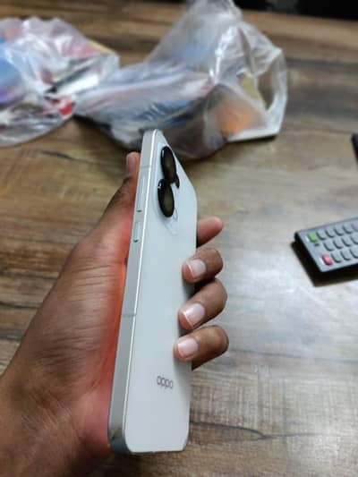 OPPO Reno 13 5g