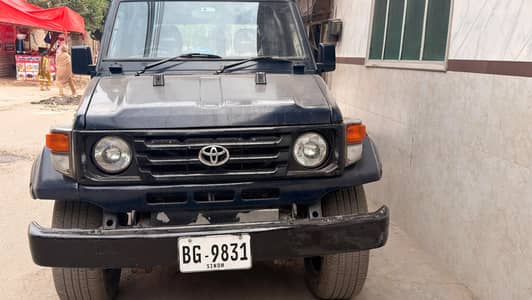 Toyota land cruiser