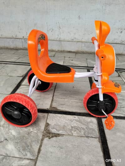 Strong & Durable Kids’ Tricycle – Like New  with music  & light