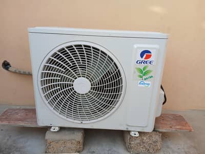 Gree 1.5 Ton A. c D. c Inveter .