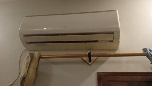 TCL 1 Ton AC for sale