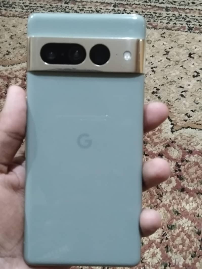 Pixel 7 PRO (Sim working) 2