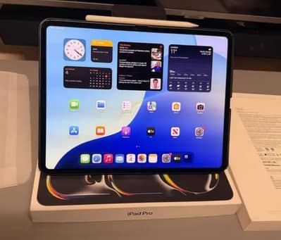 Apple iPad Pro M4 Complete Box