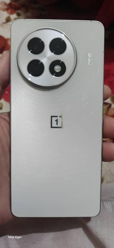 OnePlus Ace 5 / 13R Marble White