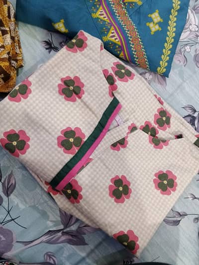 Stylish Casual Lawn 2 Piece – Lightly Used