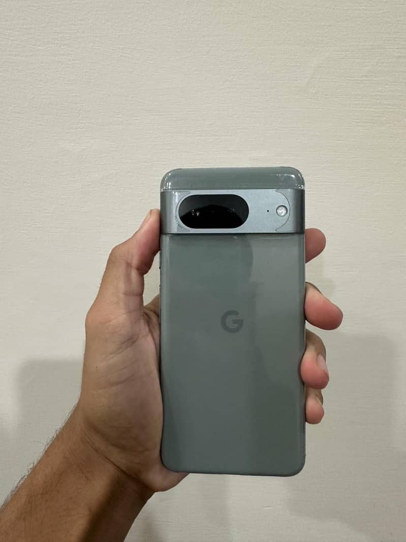 Google Pixel 8 3