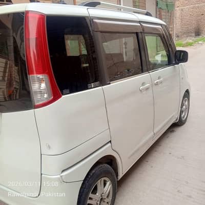 Nissan rook push start jenvan condition 2011/2017 full option car