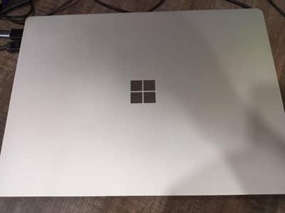 Ultra Slim Microsoft Surface laptop 2 | core i5 8th Generation
