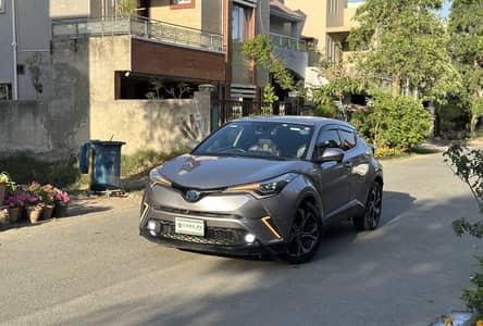 C-HR Car