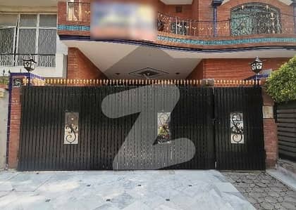 Best Options For House Is Available For Sale In Allama Iqbal Town - Karim Block