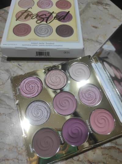 100% Original Brand New Makeup Palettes for Sale | Luxury Imported