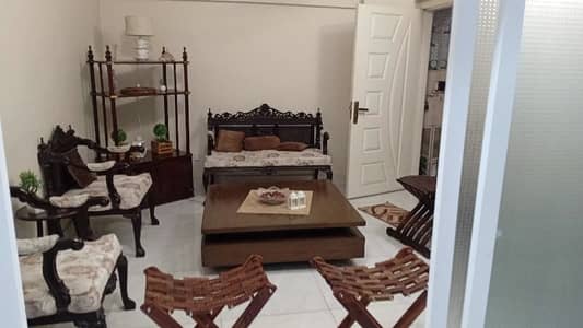 Main Ameer Khusro Road Flat Available For Sale