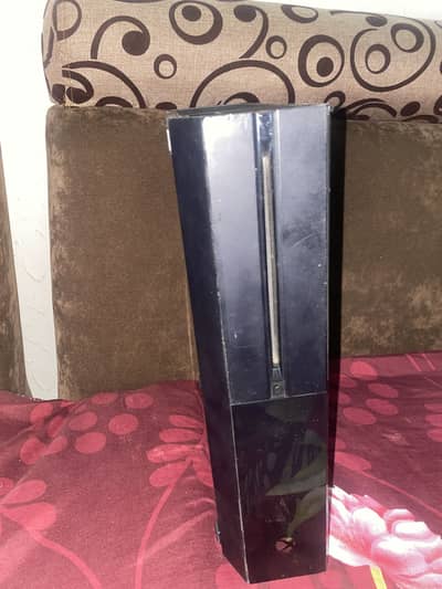 Xbox one 1 tb with games and series x controller