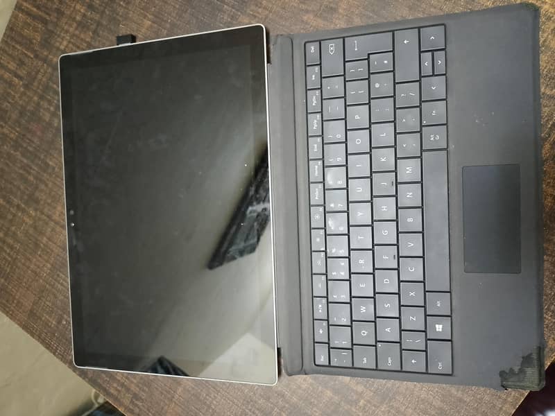 Microsoft Surface Tablet 4