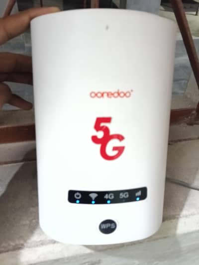 ZLT X20 5G+ Router | Like New Condition