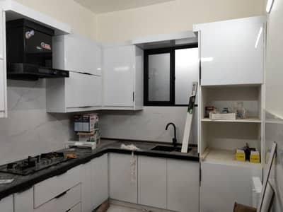 kitchen cabinets expert carpenter