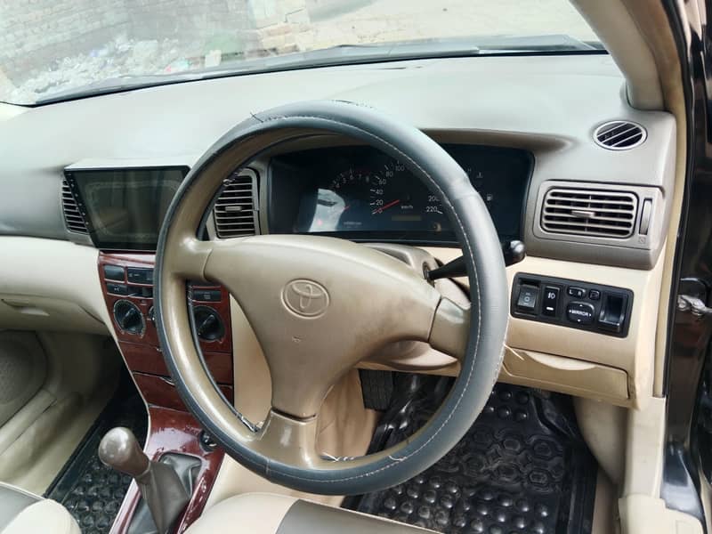 Toyota corolla gli 8