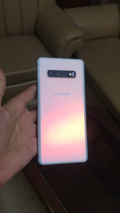 Samsung S10 plus [6/128]