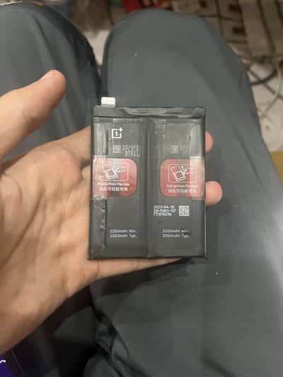 Oneplus 8t battery