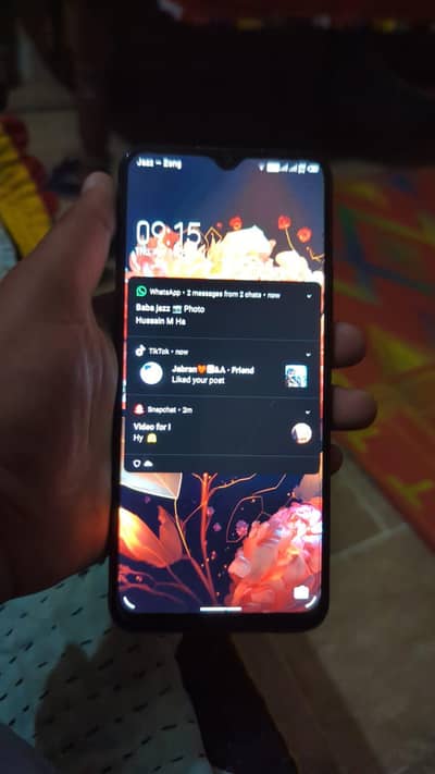 6_128 back camera  lense kharab ha