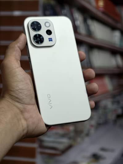 Vivo V70 12 256 Just Active