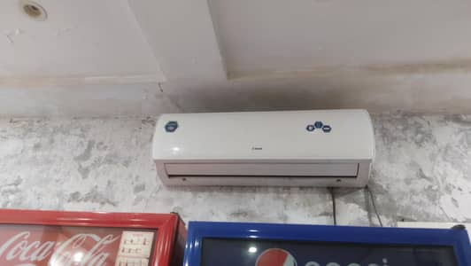 I-zone 2 ton DC inverter and dawlance 1.5 ton