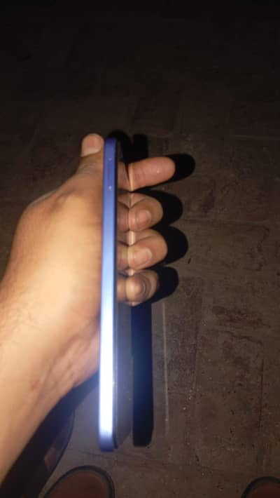 infinix HOT 60i 8/256 urjnt sale 10 day used only