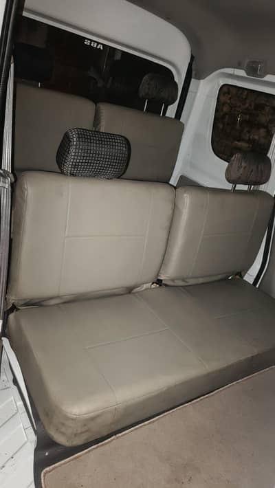 suzuki every seats leather
