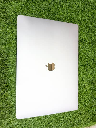 Macbook pro 2019 32/1 Tb