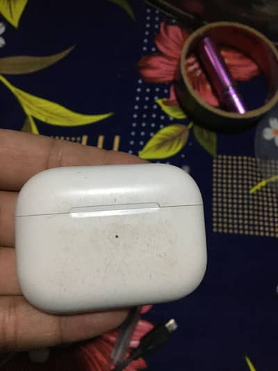 USA airpod