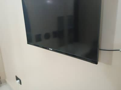 32 INCH LED TV