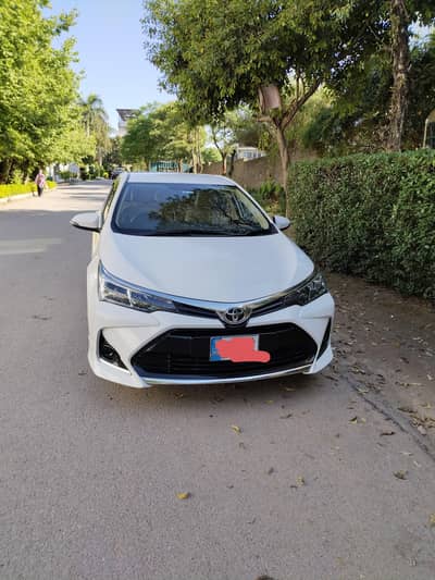 Corolla Altis X 1.6 Automatic Super White First Owner B2B Genuine