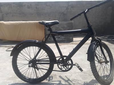 bilkul sahi condition me ha koi masla nhi ha just buy and drive