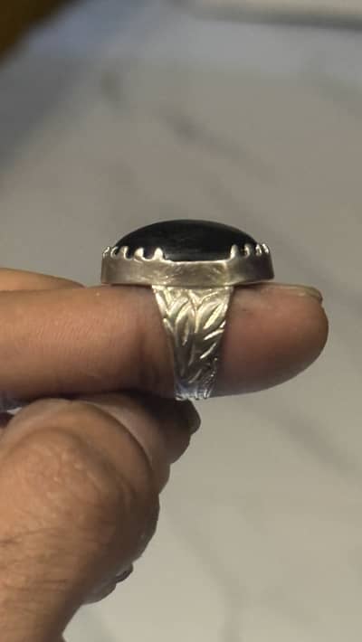 Chandi  hakik black gemstone 